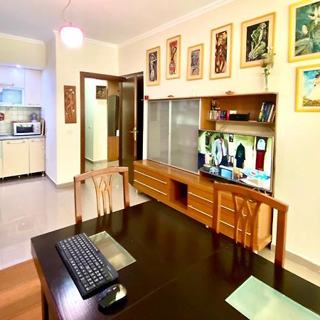 Blloku Apartment Tiranë Eksteriør bilde