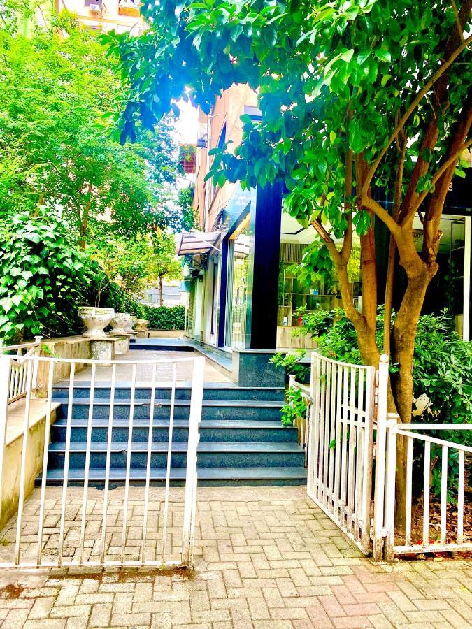 Blloku Apartment Tiranë Eksteriør bilde